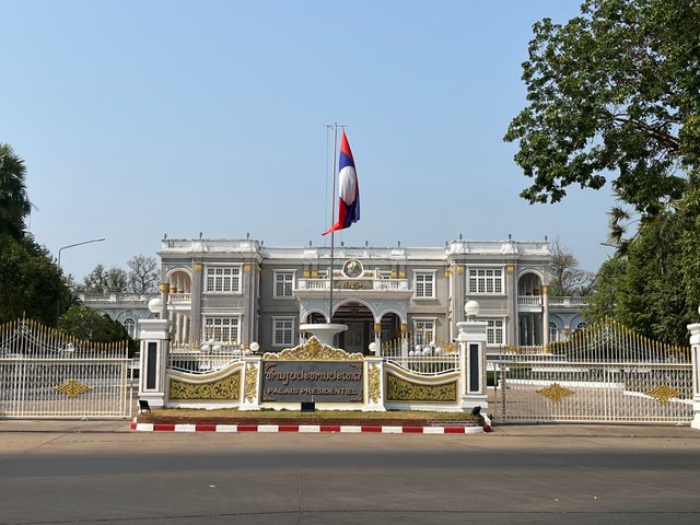 Vientiane3.jpg