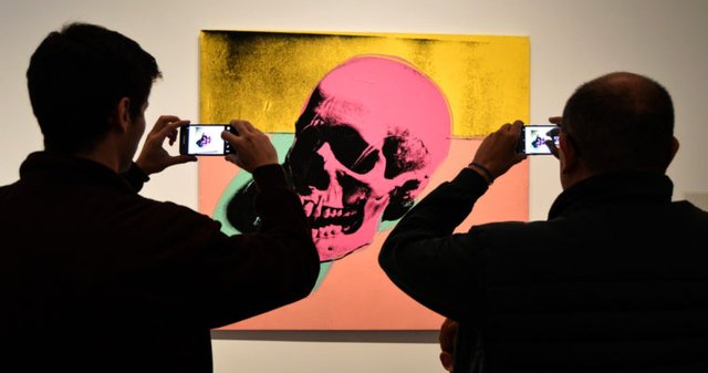 Andy-Warhol-1-760x400.jpg