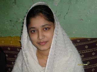 Bangladeshi Natural Looking Girls059 (2).jpg
