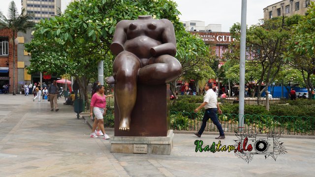 medellin parque 4.jpg