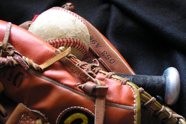 baseball-1354946_1280.jpg