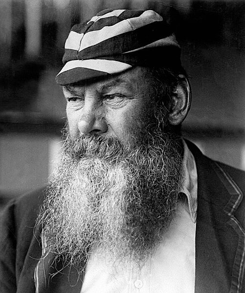 501px-WG_Grace_c1902.jpg