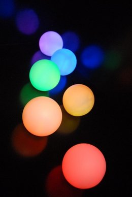 small-glowing-orbs-3-4_260.jpg