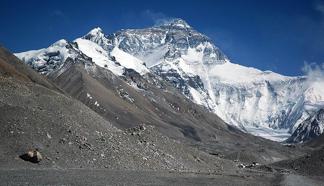 tashi-lapcha-pass-trek.jpg