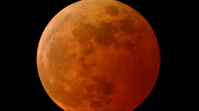 698142-646714-super-moon-nasa.png