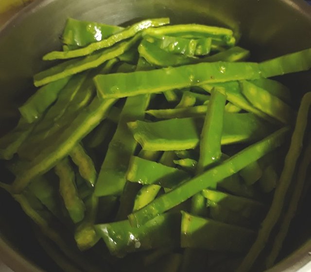 sliced opuntia leaves.jpg