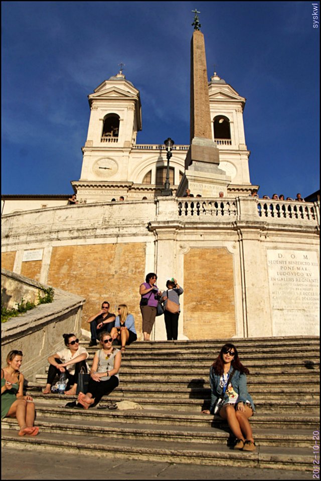 EU121020-235411.jpg