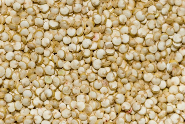 Quinoa_closeup.jpg