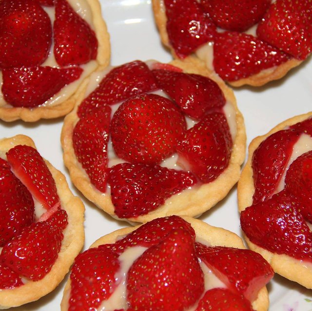 TARTELETTES FRAISES.jpg