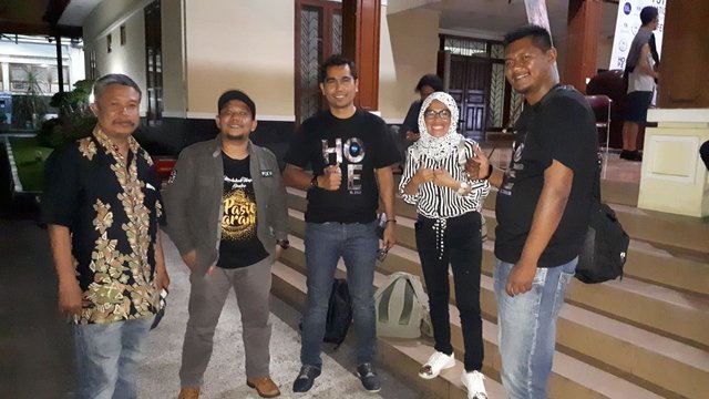 Steemit - bersama aiqabrago ayi jufridar di bandung.jpg