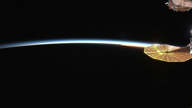 ISS_HD_Live-20190126_112515.jpg