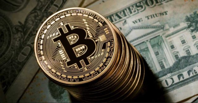 bitcoin-con-dolares.jpg