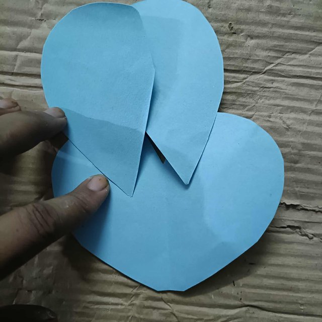 64f6d69e-6a31-446a-8dc8-733414c323db.jpg