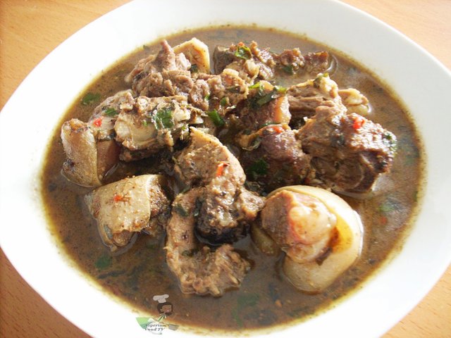 Nigerian+Goat+meat+pepper+soup+1.jpg