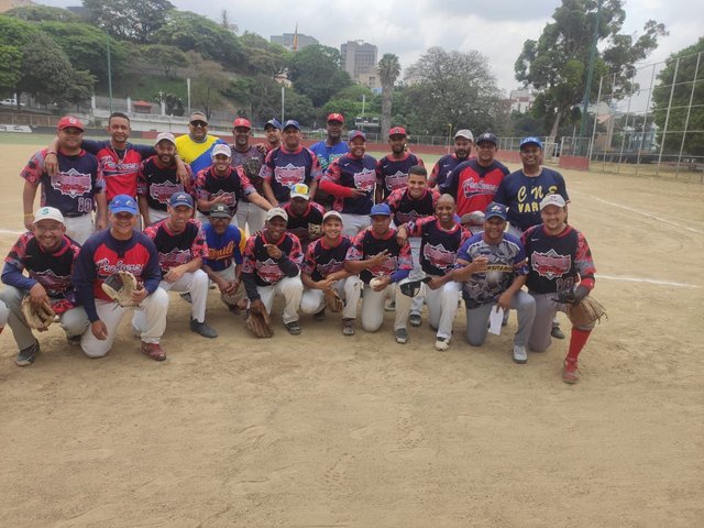 Equipo de Softbol.jpg