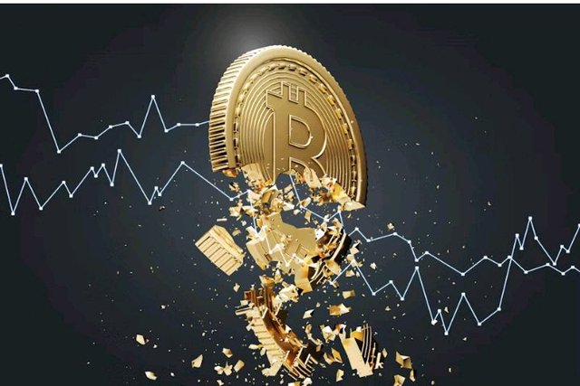 cryptocurrency-vs-traditional-banking-india-2025.jpeg