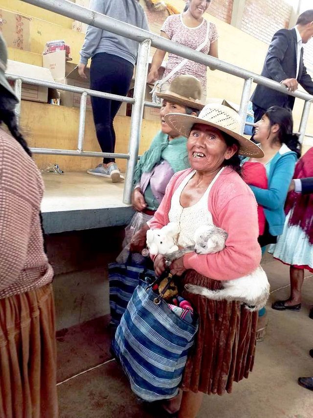 Mujeres en Bolivia.jpg