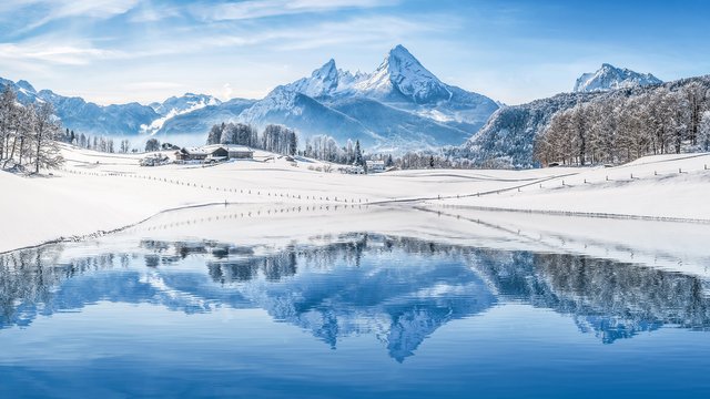 冬季巴伐利亚阿尔卑斯山脉雪景壁纸_彼岸壁纸.jpg