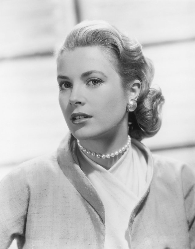 grace-kelly-90774_1280.jpg