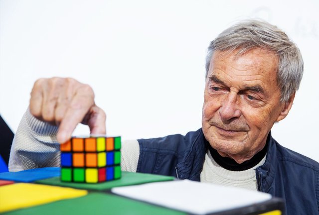 erno-rubik-0915201.jpg