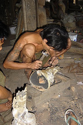 thai-artisans-small.jpg