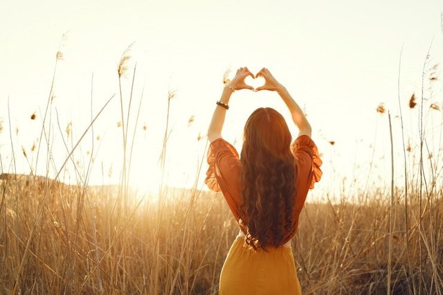 stylish-woman-spending-time-summ.jpg