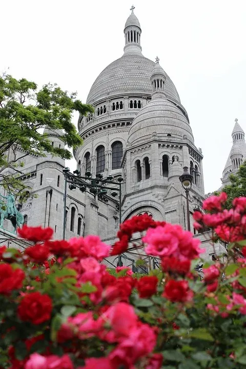 montmartre-1079246_960_720 (1).webp