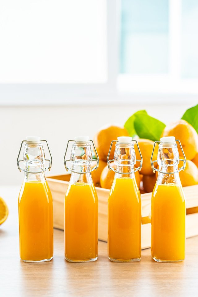 fresh-orange-juice-drink-bottle-glass_74190-6159.jpg