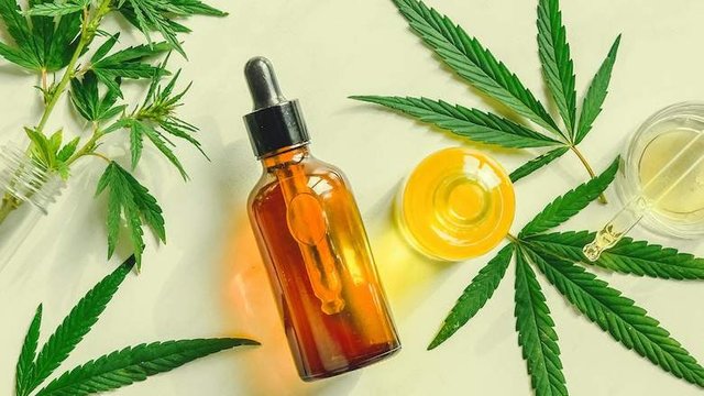 Everything You Should Know About Vaping CBD.jpeg