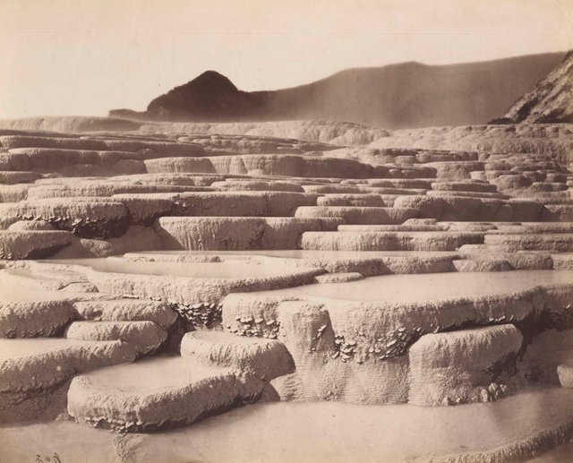 content-1533649379-ma-i068216-tepapa-pink-and-white-terraces-full.jpg