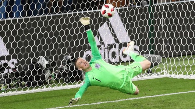 skysports-pickford-jordan-england_4352713.jpg