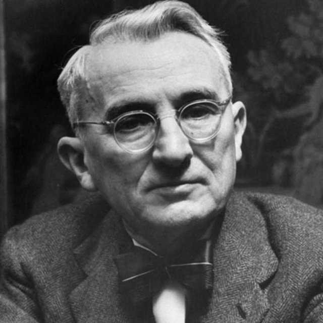 dale-carnegie-biography.jpg