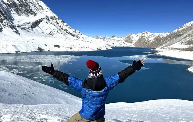 annapurna-circuit-with-tilicho-lake.webp