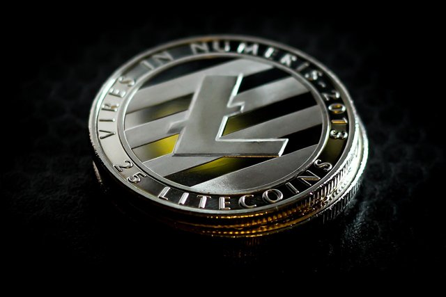 Litecoin Foundation, Lee, digitální stříbro.jpg