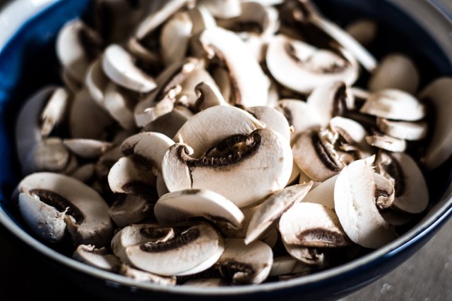 sliced mushrooms.jpg