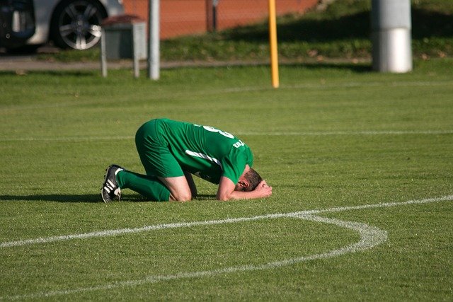 soccer-6678725_640.jpg