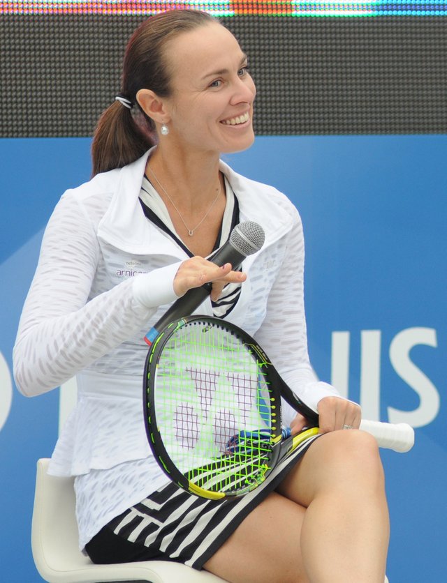 Martina_Hingis_(15470665436).jpg