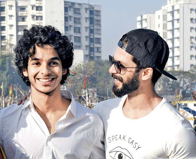 Ishaan-Khattar-Shahid-Kapoor-.jpg