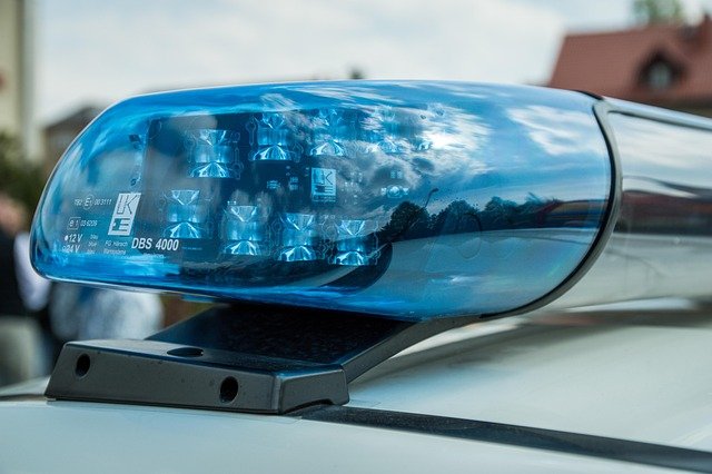 blue-light-4694846_640.jpg