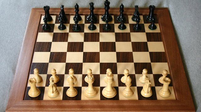 1280px-Chess_board_opening_staunton-680x380.jpg