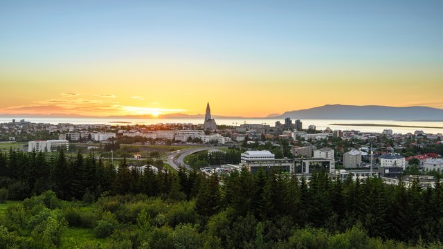 Reykjavik pano copy.jpg