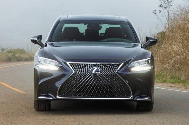 2018_lexus_ls-500h_sedan_base_f_oem_1_815.jpg