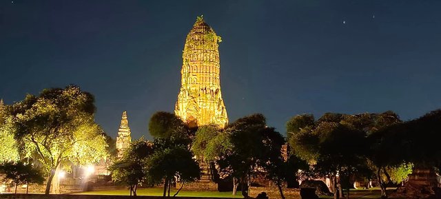 Ayutthaya2.jpg