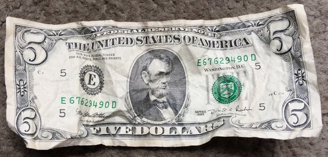 Old Lincoln $5.jpg