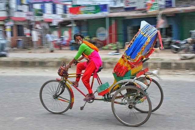 rickshaw-5973799_1280.jpg