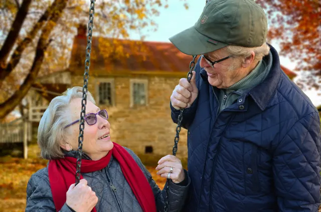 old-people-couple-together-connected.webp