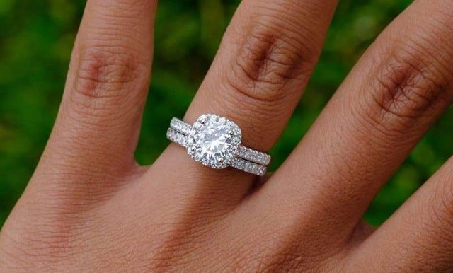 Engagement-Rings-Dallas.jpg