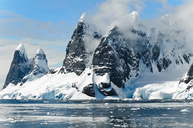 Antarctica (1).jpg