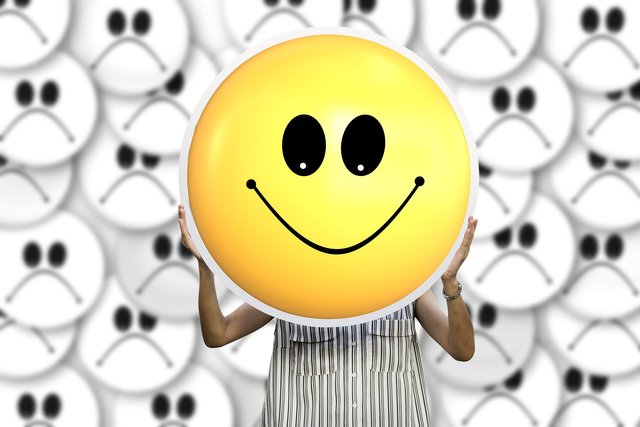 smilie-3441012_1920.jpg