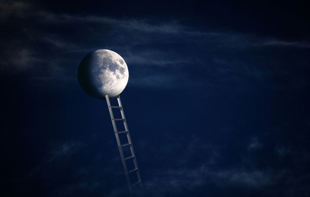 moon-5254351_1280.jpg